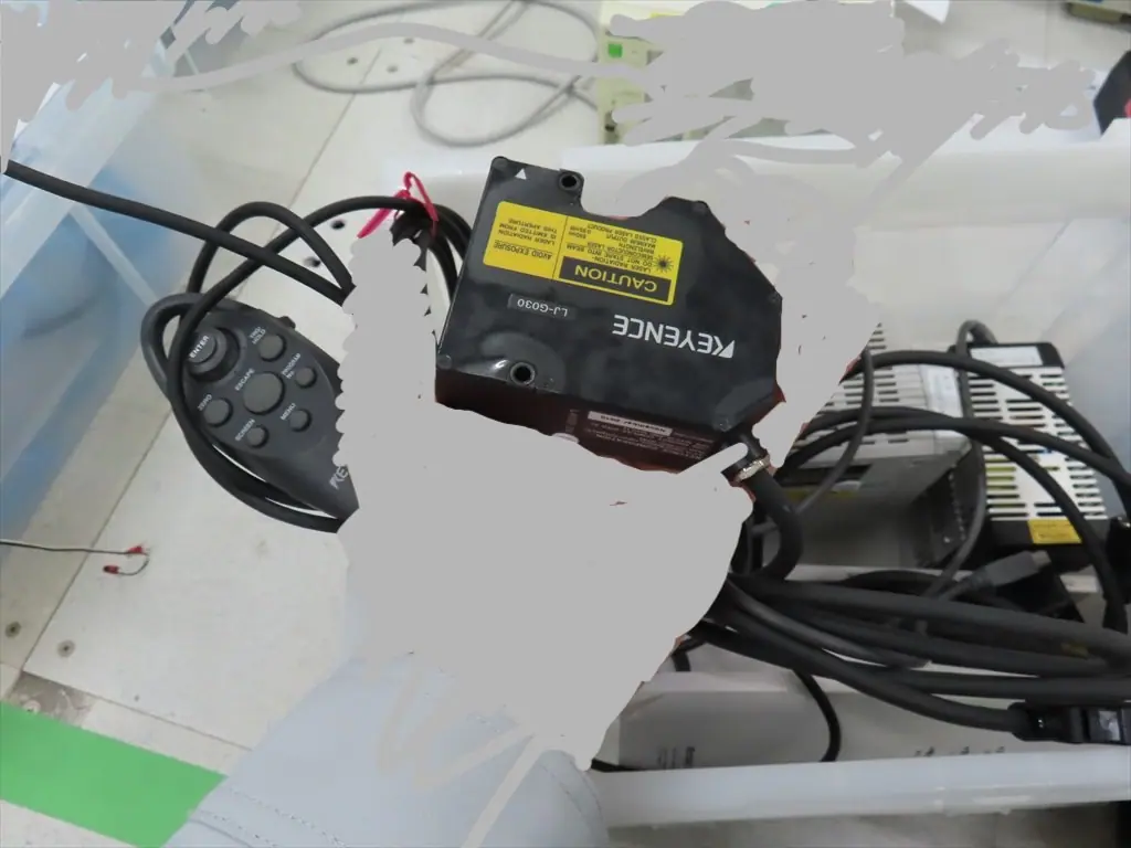 キーエンス Keyence LJ-G030/LJG5000 銘板写真(2/2)