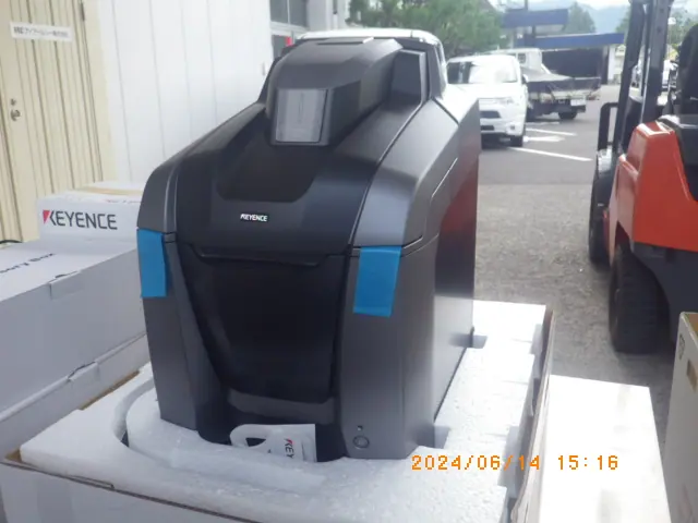 キーエンス Keyence BZ-X810 外観写真(1/2)