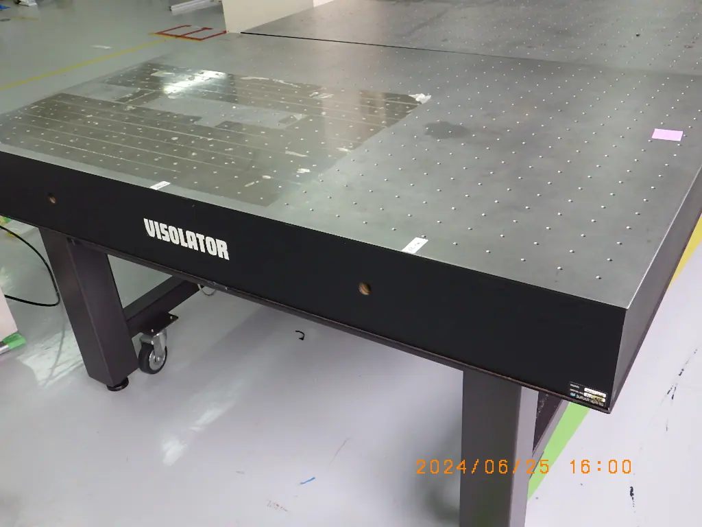 明立精機 R(HS)-1510K4 外観写真(1/2)