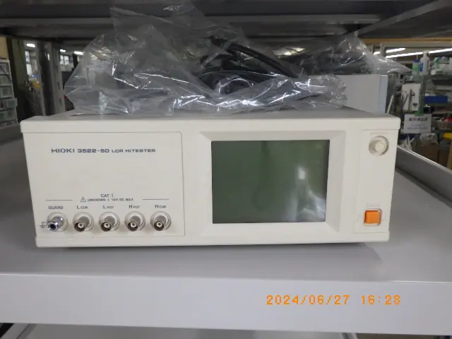 日置電機 Hioki 3522‐50 外観写真(1/2)