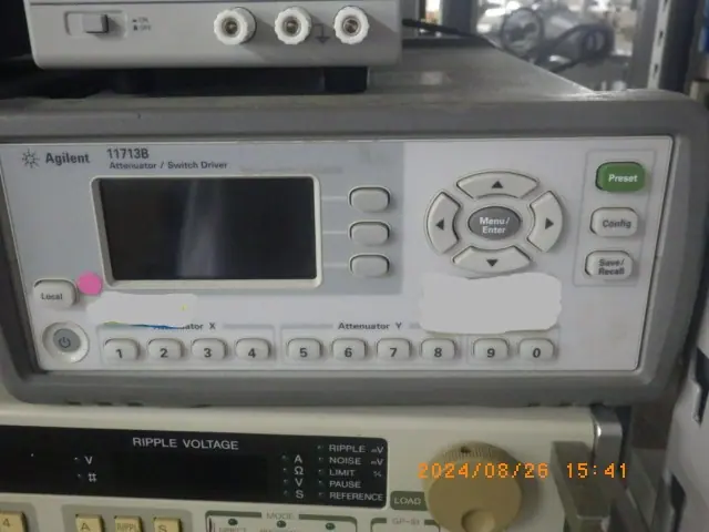 キーサイト(HP/アジレント) Keysight 11713B 外観写真(1/2)
