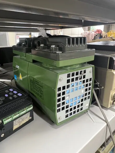アルバック Ulvac DA-20D 外観写真(1/2)