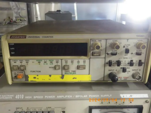 アドバンテスト/ADC Advantest TR5821 外観写真(1/2)