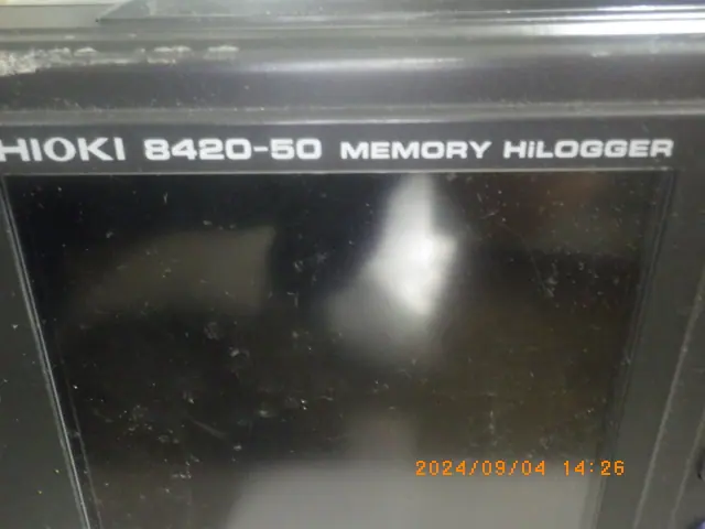 日置電機 Hioki 8420-50 銘板写真(2/2)