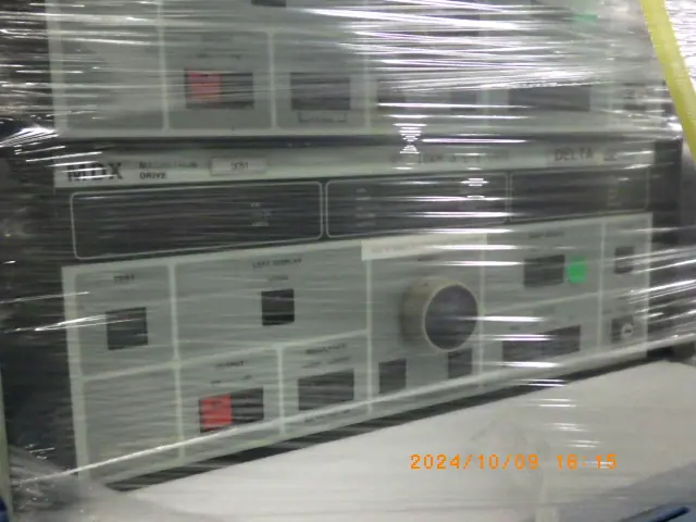 アドバンスドエナジー AE M/N 3152012-112B 外観写真(1/2)