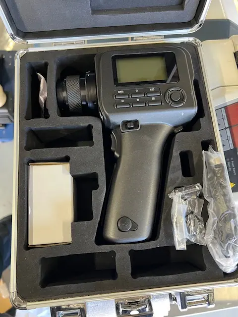 コニカミノルタ LS-150 外観写真(1/2)