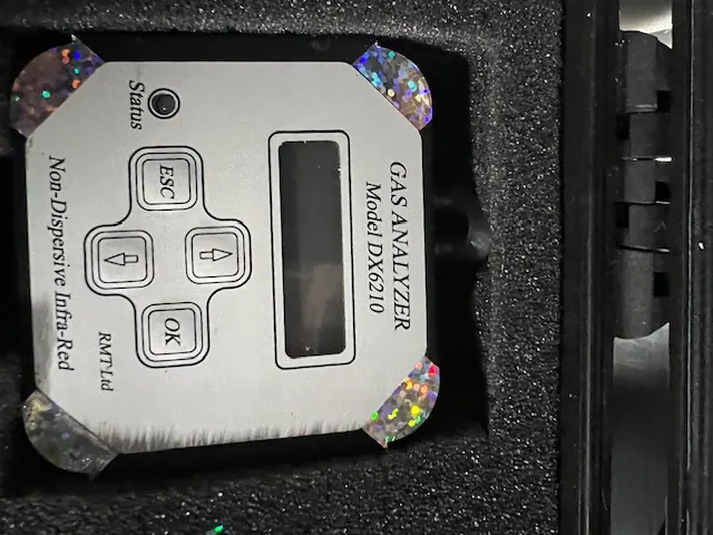 RMT DX6210 銘板写真(2/2)