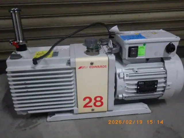 エドワーズ Edwards E2M28 外観写真(3/9)
