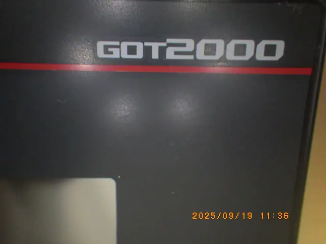 三菱電機 Mitsubishi GOT2000 銘板写真(2/2)