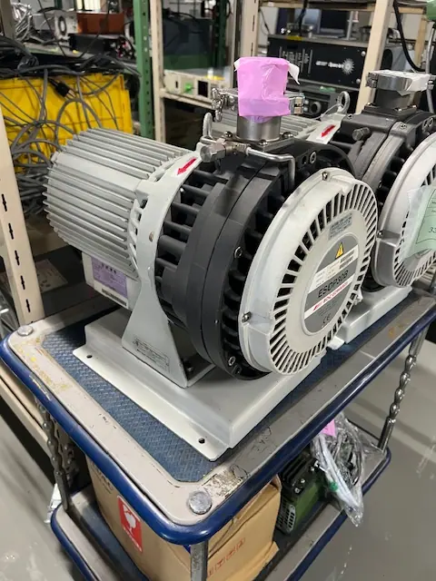 エドワーズ Edwards ESDP 30B 外観写真(1/2)