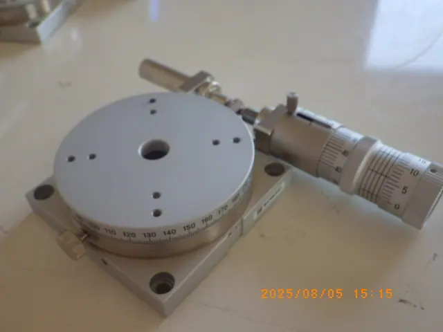 神津精機 RM07A-C3-R 外観写真(1/2)