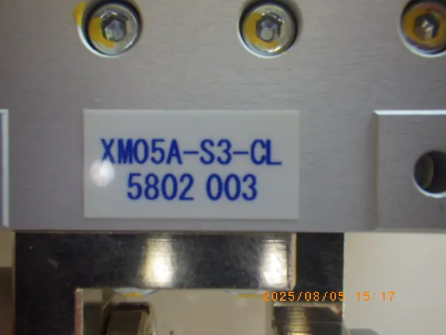 神津精機 XM05A-S3-CL 銘板写真(2/2)