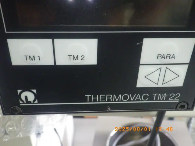 ライボルト Leybold THERMOVAC TM22/TR211 銘板写真(2/2)
