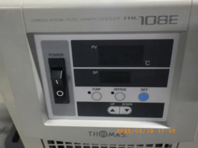 トーマス化学器械 TRL108E 銘板写真(2/2)