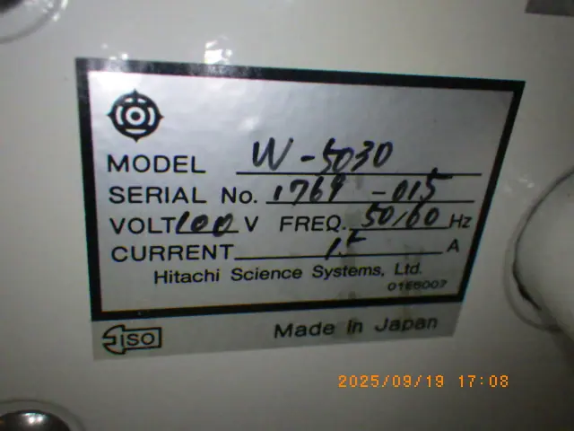 日立 Hitachi W-5030 銘板写真(2/2)