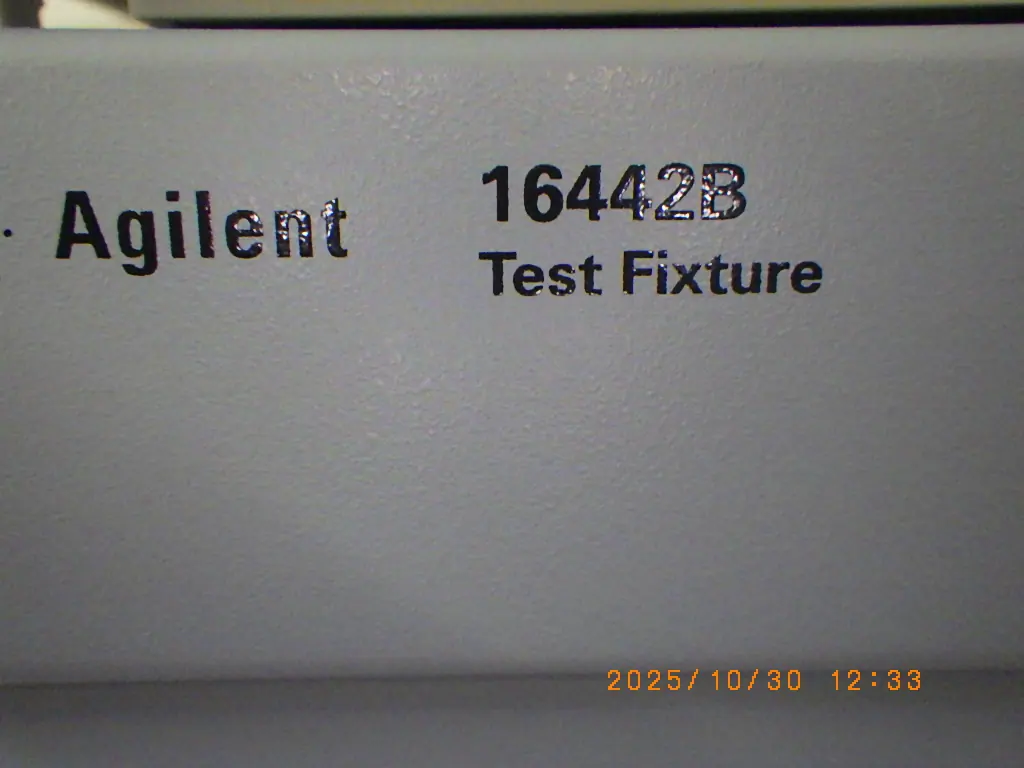 キーサイト(HP/アジレント) Keysight 16442B 銘板写真(2/2)