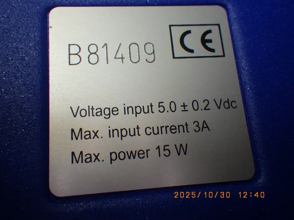 Ivium Technologies COMPACTSTAT 銘板写真(2/2)
