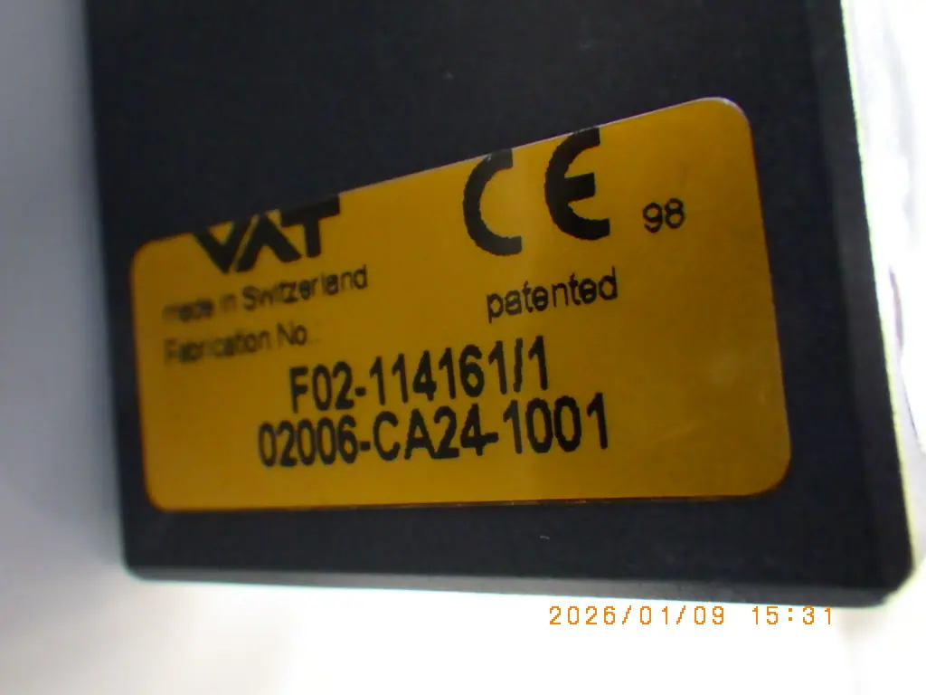 VAT F02-114161/1 02006-CA24-1001 銘板写真(2/2)