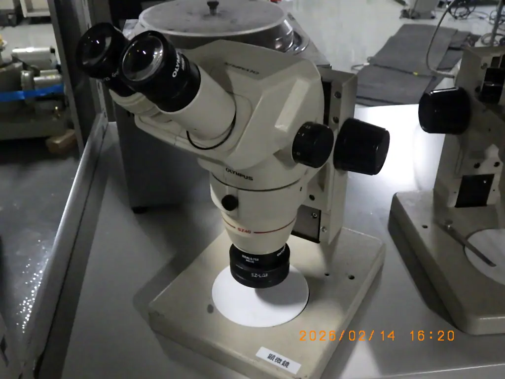 オリンパス Olympus SZ40 外観写真(1/2)