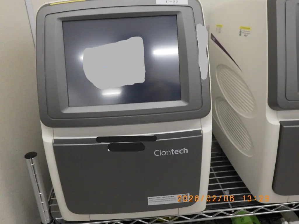 タカラバイオ CronoSTAR96 外観写真(1/2)