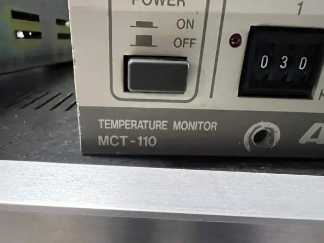 アネルバ ANELVA MCT-110 銘板写真(2/2)
